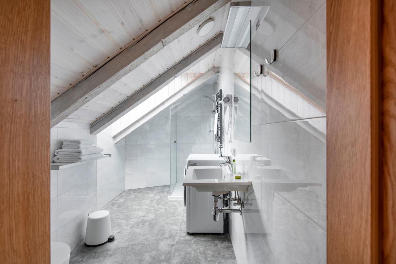 Small Attic Rooms In Kaunas Old Town 外观 照片